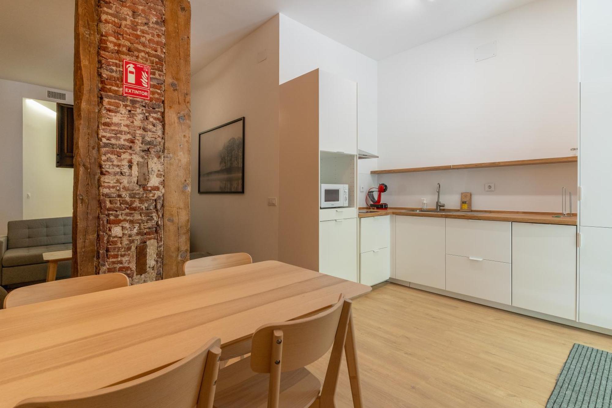 Modern Duplex-2Bedrooms 3Baths-Palacio 马德里 外观 照片