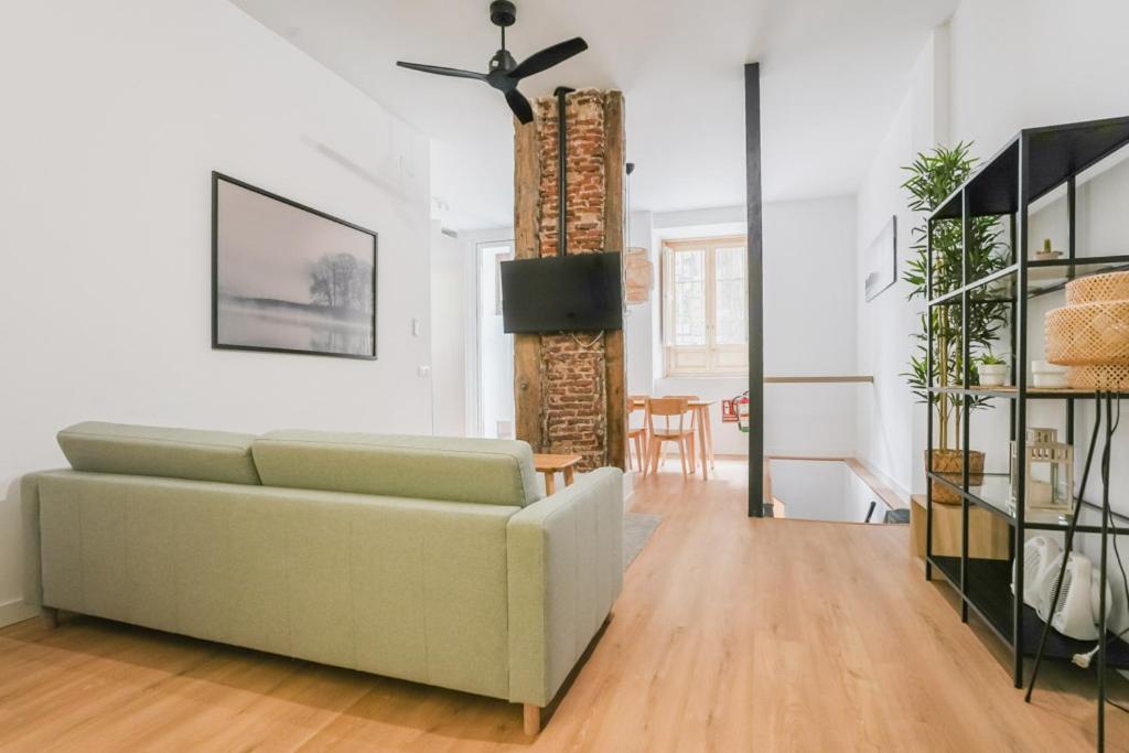 Modern Duplex-2Bedrooms 3Baths-Palacio 马德里 外观 照片
