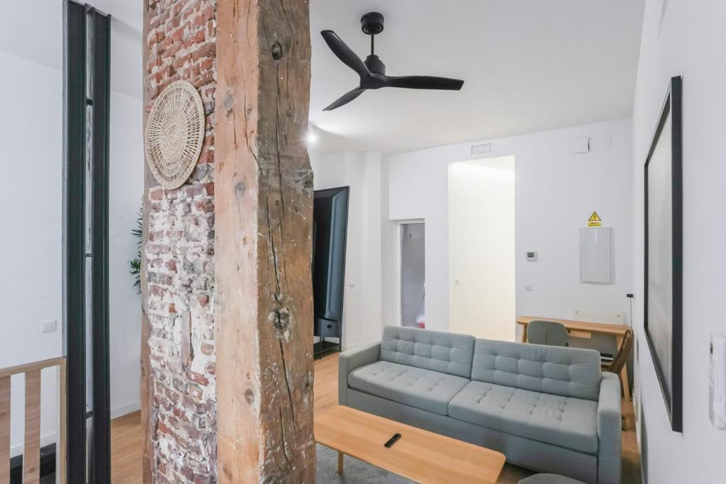 Modern Duplex-2Bedrooms 3Baths-Palacio 马德里 外观 照片